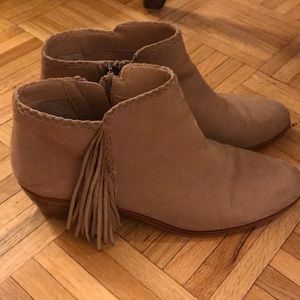 Sam Edelman fringe beige booties